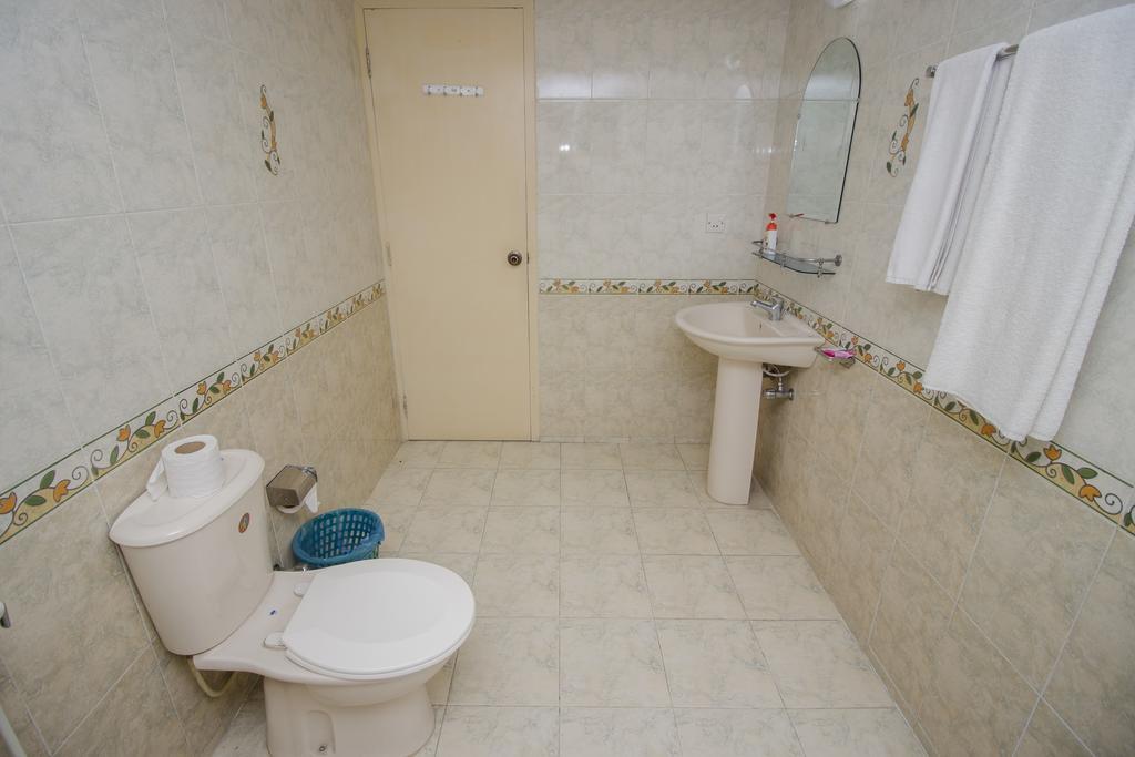 Laurel Hotels Ltd. Dhaka Ngoại thất bức ảnh